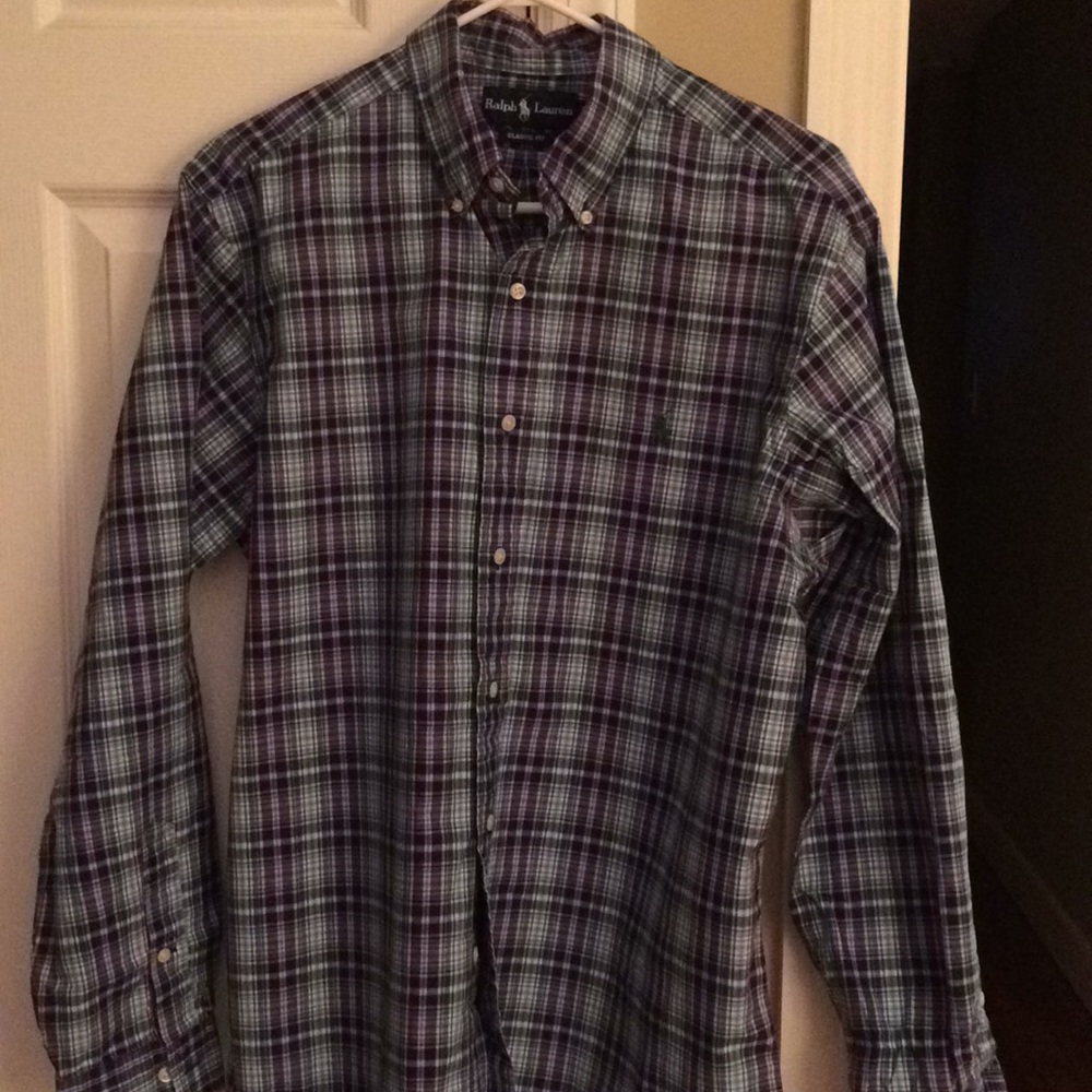 Ralph Lauren’s classic fit like new condition